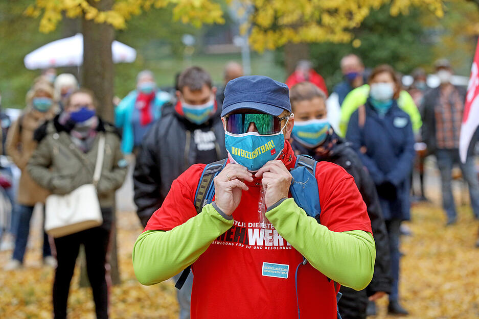 Mitarbeiter des öffentlichen Dienstes streiken in Heilbronn Mitarbeiter des öffentlichen Dienstes streiken in Heilbronn