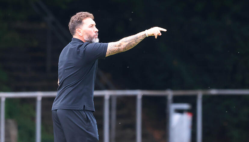 Öhringens Trainer Tobias Weis hat seine Mannschaft bestens auf den SV Kaisersbach eingestellt.