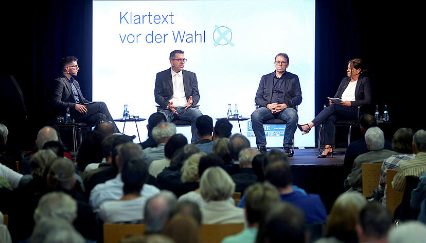 Viele Menschen waren am Montagabend beim Stimme-Wahlforum in L&ouml;wenstein zu Gast.