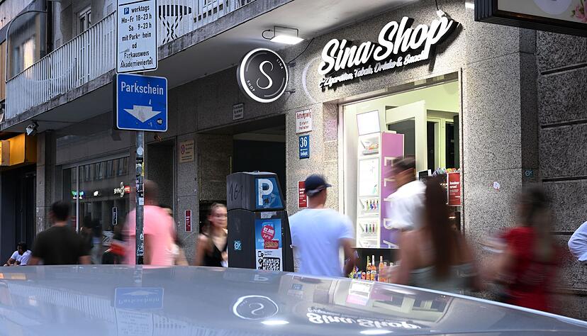 Das Viertel rund um die Ludwig-Maximilians-Universit&auml;t ist ein beliebtes Ausgehviertel, auch weil hier viel Studierende wohnen.