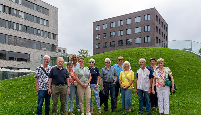 Im Rahmen des Lesersommer besuchten Interessierte den Heilbronner Bildungscampus. Im Rahmen des Lesersommer besuchten Interessierte den Heilbronner Bildungscampus.