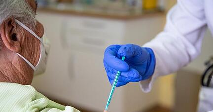 Eine Corona-Impfung in Pforzheim. Eine Corona-Impfung in Pforzheim.