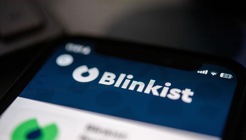 Zentrale Botschaften eines Buches binnen Minuten kurz zusammenfassen: Das verspricht die App Blinkist. Zentrale Botschaften eines Buches binnen Minuten kurz zusammenfassen: Das verspricht die App Blinkist.