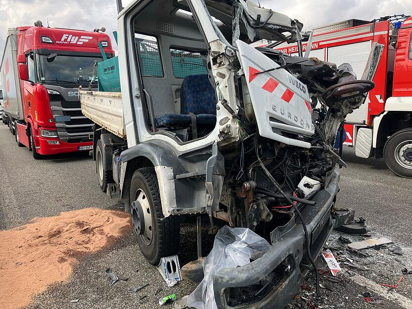 Der Verkehr wird an der Anschlussstelle Bad Rappenau abgeleitet.