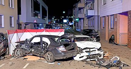 Bei einer Kollision mit einem Mercedes wird dessen Fahrer getötet.
Foto: Ralf Seidel