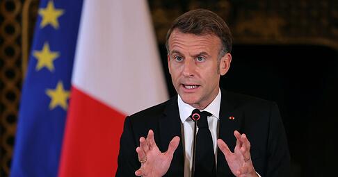 Für die Ernennung eines neuen Premiers hat Macron sich eine Frist bis zum heutigen Freitag gesetzt.