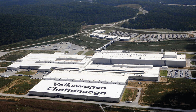 VW produziert in den USA in Chattanooga, im US-Bundesstaat Tennessee, etwa 214 Kilometer südöstlich von Nashville. Gut möglich, dass Audi in Zukunft dort auch fertigt. VW produziert in den USA in Chattanooga, im US-Bundesstaat Tennessee, etwa 214 Kilometer südöstlich von Nashville. Gut möglich, dass Audi in Zukunft dort auch fertigt.