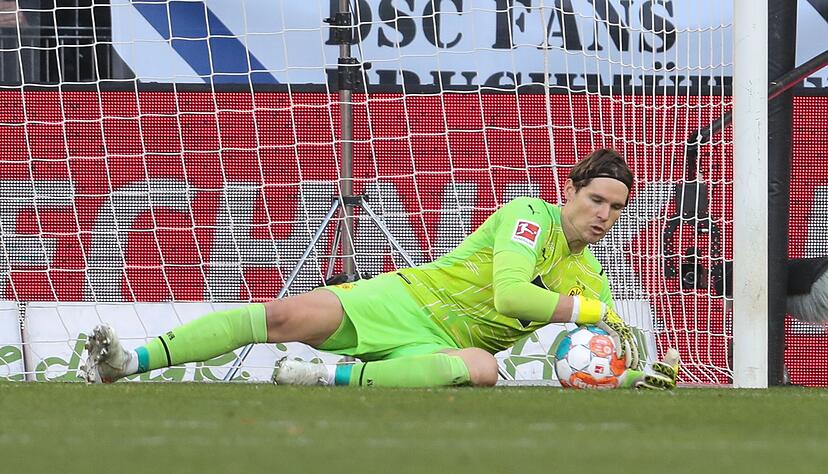 Im Sommer ist Schluss: Marwin Hitz beendet seine Fu&szlig;ball-Karriere. (Archivbild)