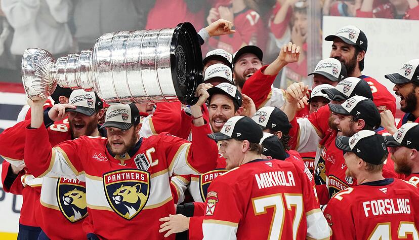 Der Stanley Cup ging erneut an die Florida Panthers.