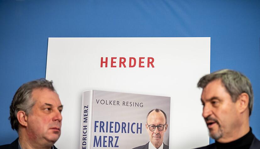CSU-Chef S&ouml;der stellt in Berlin eine Biografie &uuml;ber Kanzlerkandidat Merz vor. Der bayerische Ministerpr&auml;sident findet viele lobende Worte. Zugleich hat er ein paar Tipps parat.