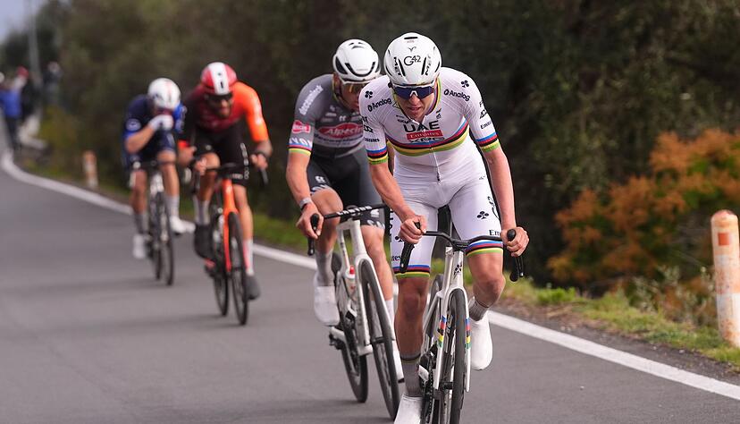 Kann Tadej Pogacar dieses Mal seinen Rivalen Mathieu van der Poel distanzieren? (Archivbild) Kann Tadej Pogacar dieses Mal seinen Rivalen Mathieu van der Poel distanzieren? (Archivbild)