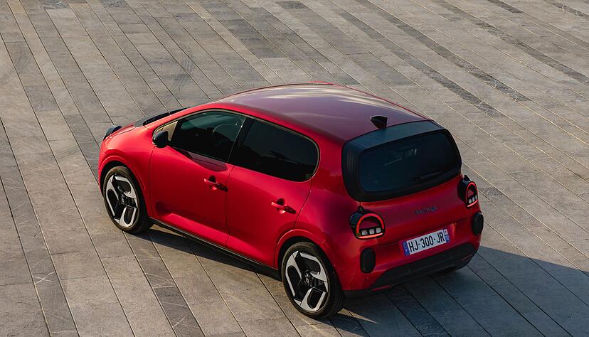 Das Retro-Design ist wirklich gut gelungen - und wenn man das &uuml;berhaupt nicht erkennt, zeigt das nur, wie zeitlos der Ursprungsentwurf vor &uuml;ber 30 Jahren war.