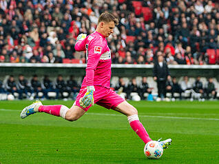 Alexander N&uuml;bel: Wurde gegen den HSV nicht gefordert. Note: 3