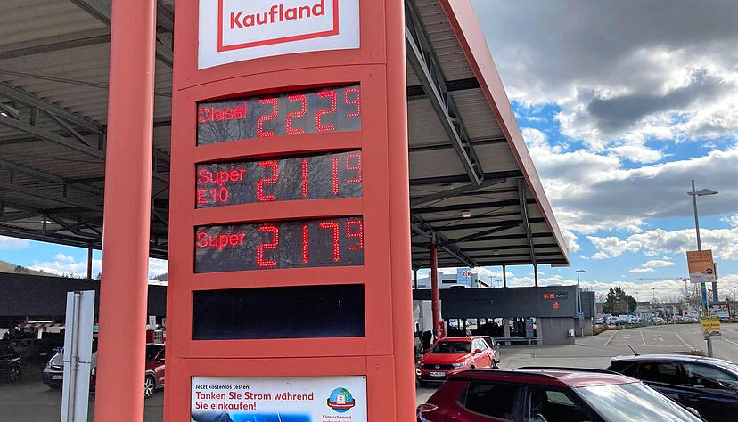 In den vergangenen Tagen hatten im Verh&auml;ltnis deutlich billigere Spritpreise f&uuml;r Staus bei Kaufland gesorgt.