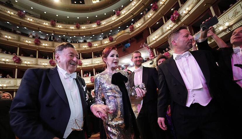 Priscilla Presley war Richard Lugners Stargast beim diesj&auml;hrigen Opernball.