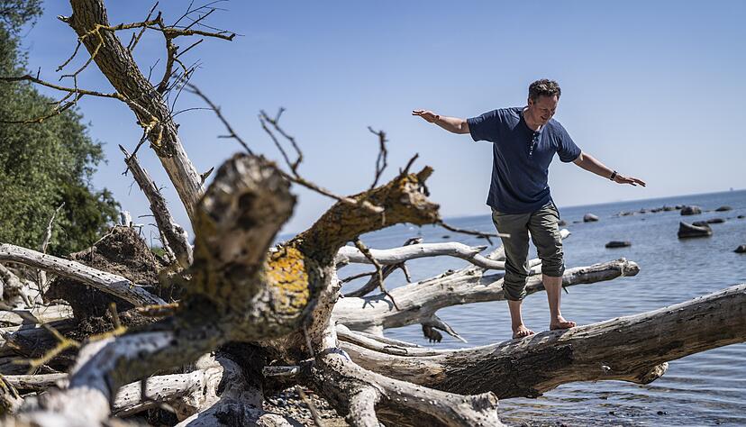 Klimaschutz bedeutet auch Meeresschutz, findet Eckart von Hirschhausen.

Foto: Dominik Butzmann