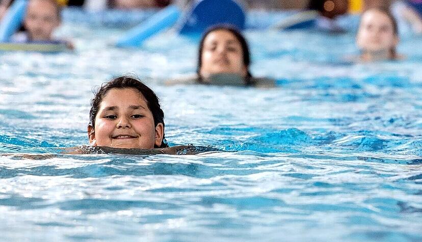 Das Interesse an Schwimmkursen ist riesig. Das Interesse an Schwimmkursen ist riesig.
