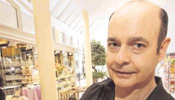 Gehört seit 1986 zur Käthchenhofpassage: Gerhard Münch.Foto: Sawatzki Gehört seit 1986 zur Käthchenhofpassage: Gerhard Münch.Foto: Sawatzki