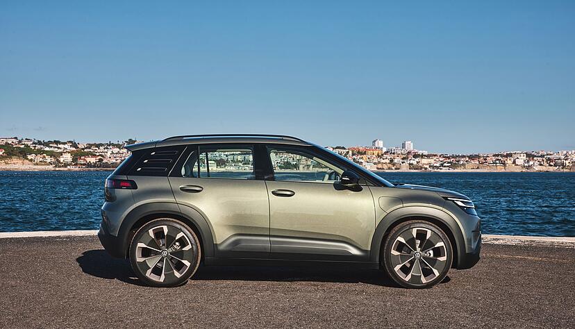 Recht viel Platz: Der Tester ist vom Raumangebot &uuml;berrascht, welches sich auf 2,60 Metern Radstand ergibt.