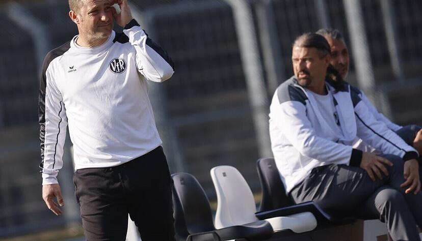 Markus Lang, Trainer des VfR Heilbronn, stellt die Mentalität des Großteils seiner Spieler infrage. Markus Lang, Trainer des VfR Heilbronn, stellt die Mentalität des Großteils seiner Spieler infrage.