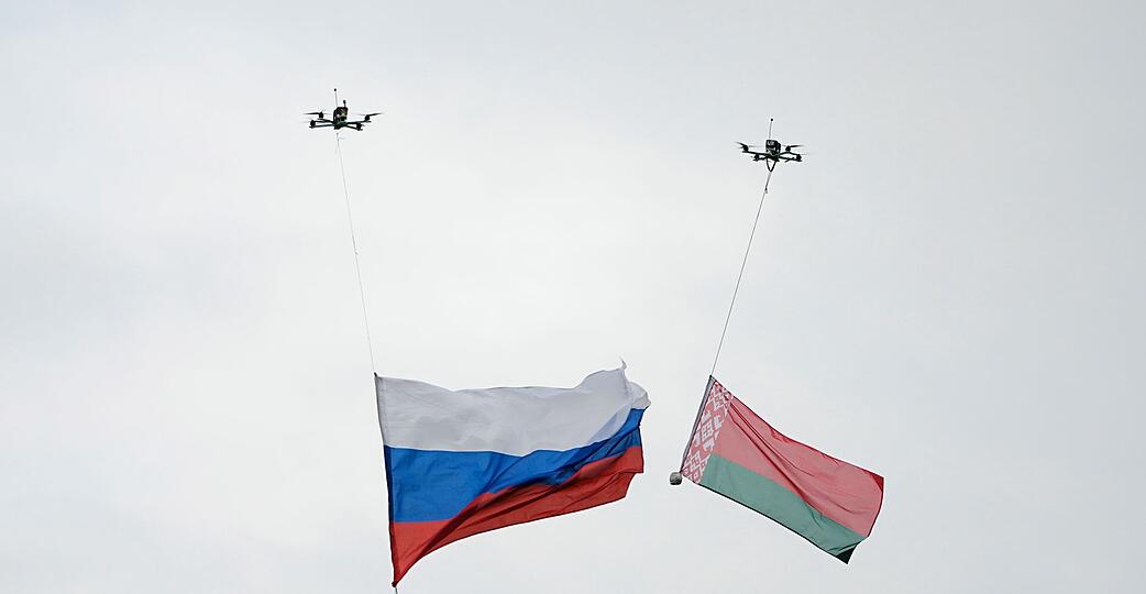 Die russische Armee kooperiert eng mit den Streitkräften von Belarus.