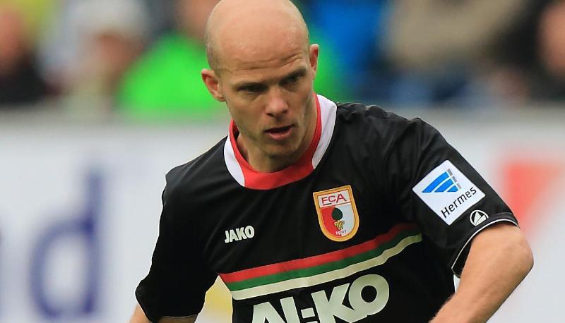 Der Augsburger Tobias Werner brach sich die Augenh&ouml;hle. Foto: Jens Wolf