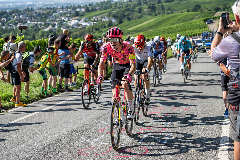 Beim Anstieg zum Jägerhaus gab es eine letzte große Kraftprobe vor dem Etappenende.