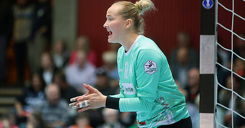 Ann&auml;hernd 32 Prozent gehaltener B&auml;lle, Sicherheit f&uuml;r und durch die Vorderleute und zum Schluss noch ein eigener Treffer: Torh&uuml;terin Johanna Fossum erlebte in G&ouml;ppingen einen Top-Abend.