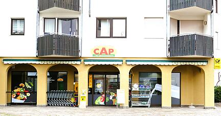 Im Cap-Markt der Aufbaugilde, direkt am Marktplatz, war bis zu dessen Schließung Ende April auch eine Postagentur untergebracht.
Foto: Archiv/Schmidt Im Cap-Markt der Aufbaugilde, direkt am Marktplatz, war bis zu dessen Schließung Ende April auch eine Postagentur untergebracht.
Foto: Archiv/Schmidt