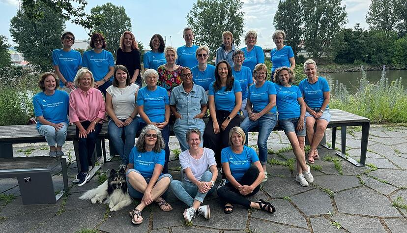 Bunt gemischt und hochmotiviert: das Ehrenamtlichen-Team des Ambulanten Hospizdienstes Heilbronn.