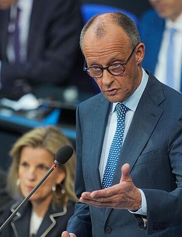 Der Regierungschef sagte im Bundestag: &laquo;Wolfram Weimer hat mein Vertrauen.&raquo;