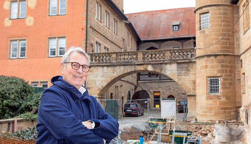 Gastronom und Hotelier Wolfgang Scheidtweiler aus Pforzheim investiert auch in Stadt und Landkreis Heilbronn. Unter anderem baut er das Brackenheimer Schloss in ein Hotel und Tagungszentrum mit Weinerlebniswelt um.
Foto: Andreas Veigel Gastronom und Hotelier Wolfgang Scheidtweiler aus Pforzheim investiert auch in Stadt und Landkreis Heilbronn. Unter anderem baut er das Brackenheimer Schloss in ein Hotel und Tagungszentrum mit Weinerlebniswelt um.
Foto: Andreas Veigel