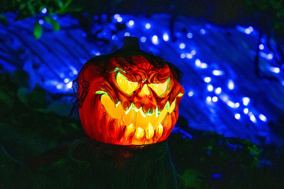 Gruselige Deko-Ideen: Das Halloween-Haus in Weinsberg-Grantschen begeistert mit detailreicher Gestaltung. Gruselige Deko-Ideen: Das Halloween-Haus in Weinsberg-Grantschen begeistert mit detailreicher Gestaltung.