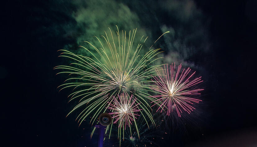 Spektakuläres Finale auf der Theresienwiese: Das Heilbronner Volksfest 2025 endete mit einem großen Feuerwerk.