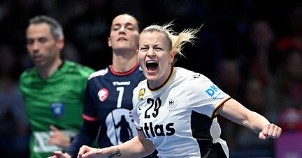 Kapitänin Antje Döll führt Deutschlands Handballerinnen zum größten Erfolg seit 1993. Kapitänin Antje Döll führt Deutschlands Handballerinnen zum größten Erfolg seit 1993.