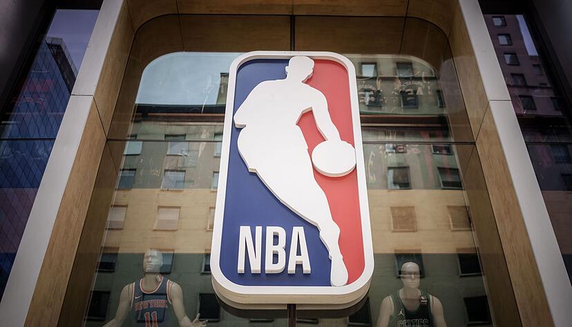 Die NBA hat wegen des Wintersturms in den USA zwei Partien abgesagt. (Archivbild)