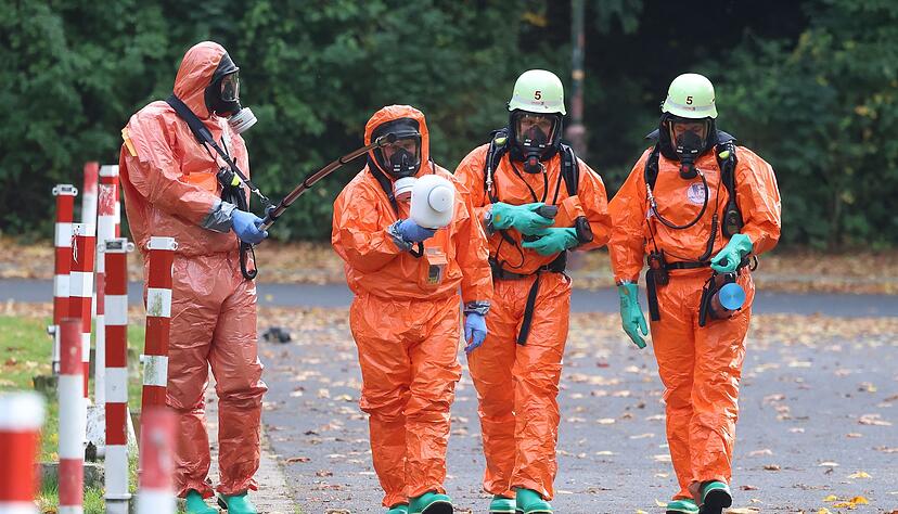 Zahlreiche Feuerwehrkr&auml;fte waren im Einsatz.