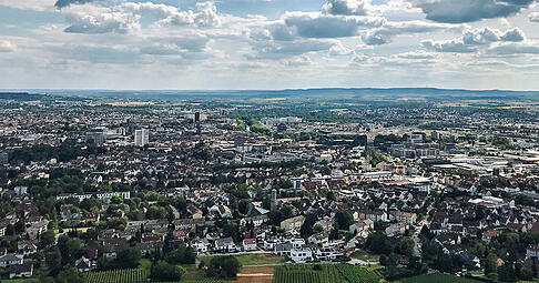 Blick vom Wartberg &uuml;ber Heilbronn: Der Haushalt der Stadt Heilbronn wird kontrovers diskutiert.