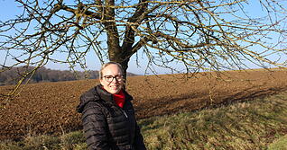 Wei&szlig;, wie eine l&auml;ndliche Kommune tickt: Kathrin Veyel m&ouml;chte B&uuml;rgermeisterin in Zweiflingen werden. Foto: Stefanie Jani