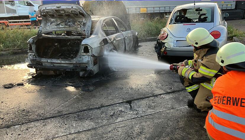 Die Feuerwehr war am Donnerstagabend auf der A81-Rastanlage Wunnenstein im Einsatz.