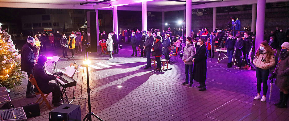 Heilig Abend Gottesdienst in Brackenheim Open-Air zur Corona-Zeiten
