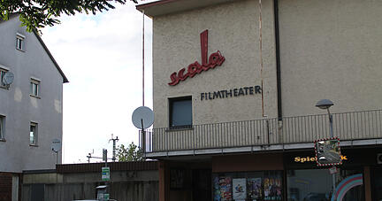 Das Scala Kino in Öhringen und auch das Holi haben die kontroverse Dokumentation in dieser Woche ins Programm genommen. 
Foto: Ranjo Doering Das Scala Kino in Öhringen und auch das Holi haben die kontroverse Dokumentation in dieser Woche ins Programm genommen. 
Foto: Ranjo Doering