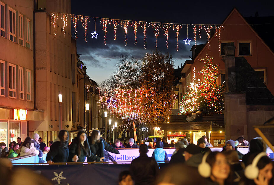 So genießen Besucher den Käthchen-Weihnachtsmarkt in Heilbronn