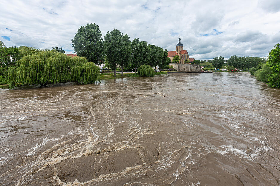 In Lauffen erreichte der Pegel des Neckar die 5,11 Meter-Marke.