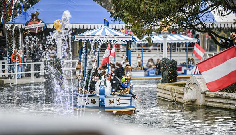 Jährlich kommen über sechs Millionen Menschen in den Europa-Park. (Archivbild)
