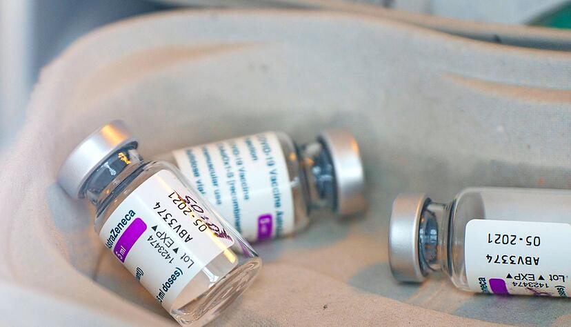 Medizinisch Besch&auml;ftigte oder Menschen mit einer geistigen Behinderung im Alter von 18 bis 64 Jahren sind nun ebenfalls impfberechtigt.
Foto: Andreas Arnold/dpa