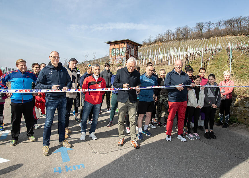 Er&ouml;ffnung des Intersport Trimm-Dich-Pfades am Wartberg