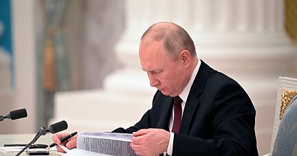 Russlands Präsident Wladimir Putin wird die Zahl der Soldaten und die Dauer der Stationierung bestimmen.